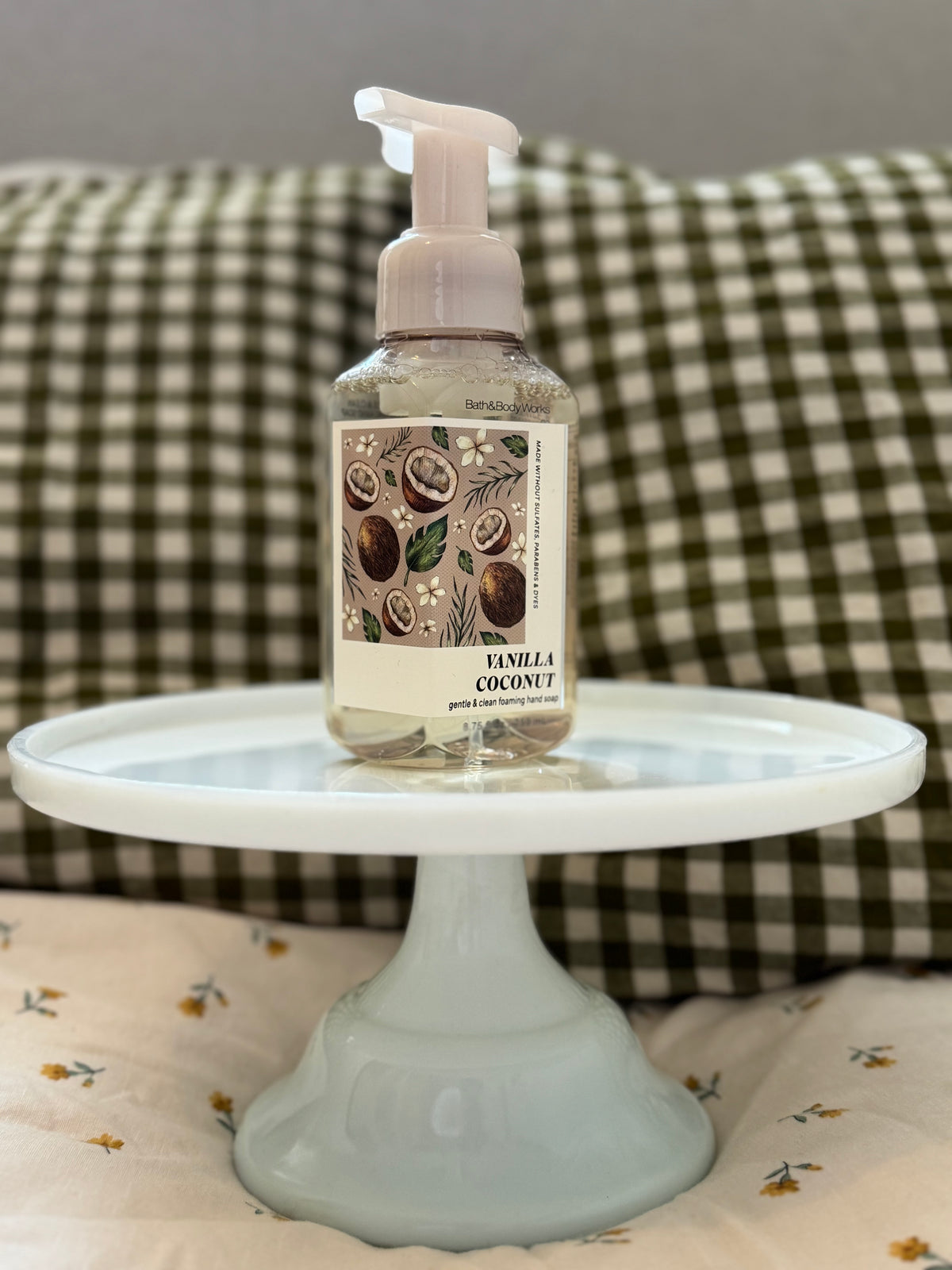 Bath & Body Works Foaming Hand Soap - Vanilla Coconut