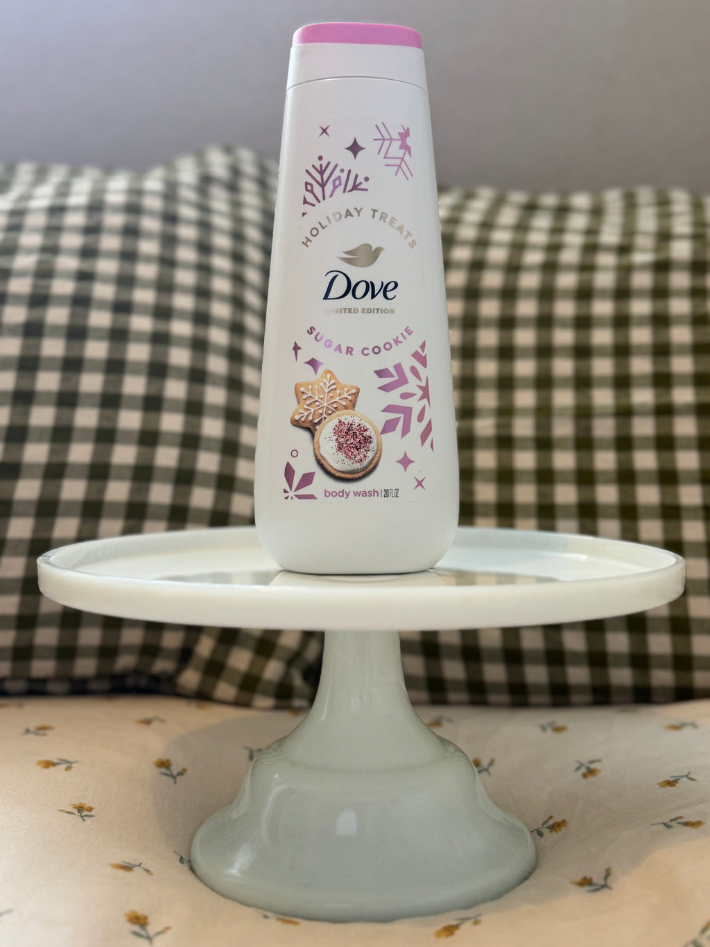 Dove Holiday Treats Body Wash Sugar Cookie Limited Edition