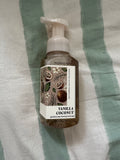 Bath & Body Works Foaming Hand Soap - Vanilla Coconut