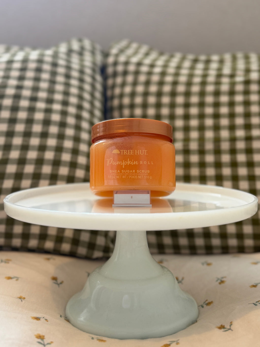 Tree Hut Shea Sugar Scrub Pumpkin Roll